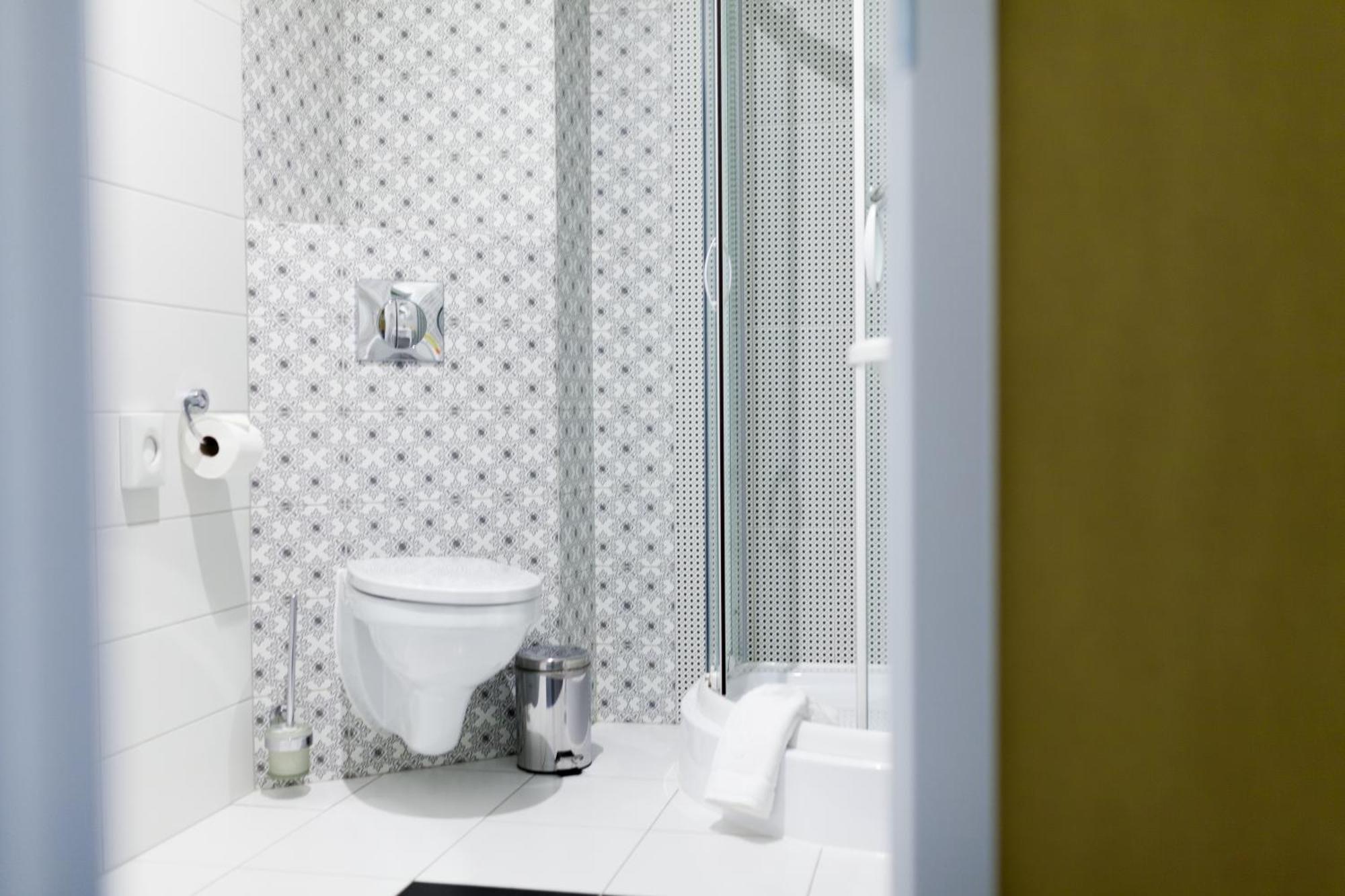 Pod Ratuszem Hotel Wieluń Kamer foto
